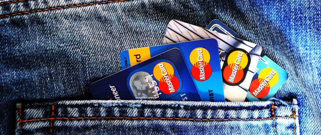 credit-card-1583534_1920-e1538293640711